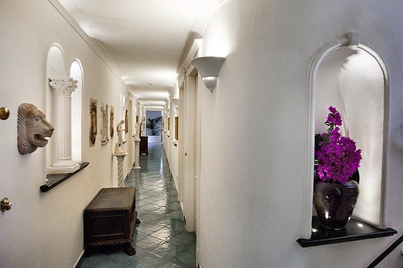 Hotel Bussola Анакапри Екстериор снимка