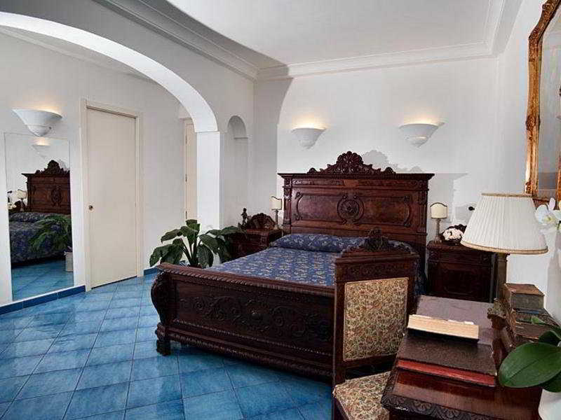 Hotel Bussola Анакапри Екстериор снимка